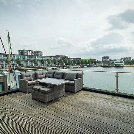 The Floating Mansion Amsterdam